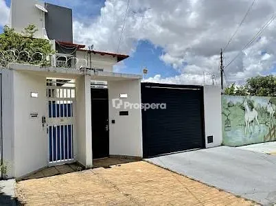 Sobrado, 4 quartos, 180 m² - Foto 1