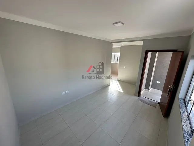 Sobrado com 190m² 3 quartos e 1 banheiro, à venda, no bairro Conjunto Novo Centauro em Arapongas