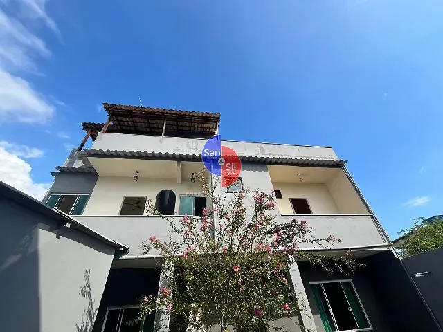 Sobrado 1 quarto e 1 banheiro, à venda, no bairro Jardim da Paz (Guia de Pacobaíba) em Magé