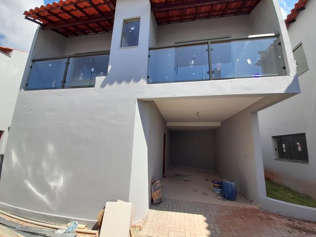 Foto do Sobrado - Sobrado com 3 dormitórios para locação , 65 m² por R$ 1.100,00 - Dona Wanda - Lavras/MG | Seu Lugar - Imobiliária Descomplicada