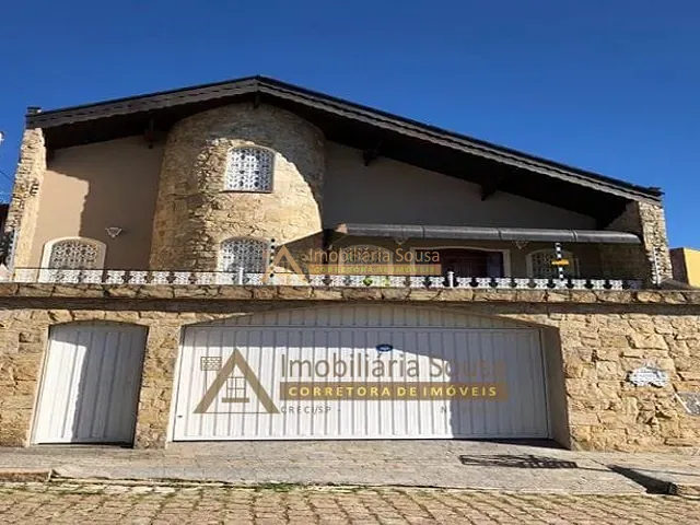 Sobrado com 260m² 2 quartos e 3 banheiros, à venda, no bairro Vila M Genoveva em Jundiaí