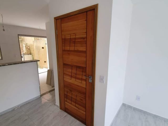 Sobrado com 60m² 2 quartos e 2 banheiros, à venda, no bairro Campo Grande em Rio de Janeiro