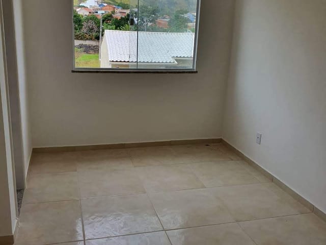 Sobrado com 60m² 2 quartos e 2 banheiros, à venda, no bairro Campo Grande em Rio de Janeiro