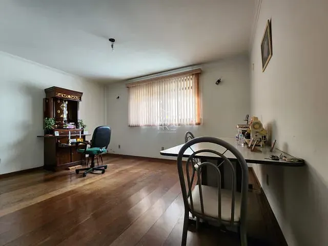 Sobrado com 320m² 4 quartos e 4 banheiros, à venda, no bairro Jardim Chapadão em Campinas
