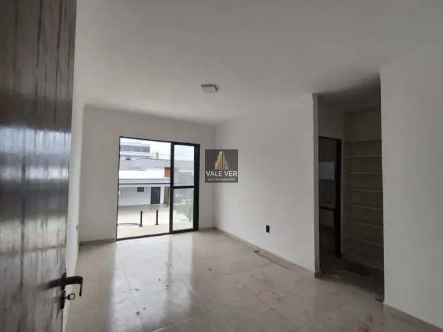 Sobrado com 250m² 3 quartos e 4 banheiros, à venda, no bairro Floresta em São José dos Campos