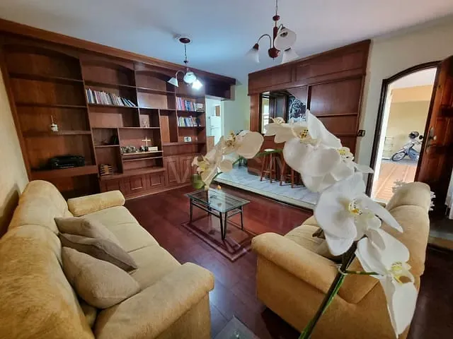 Sobrado com 161m² 3 quartos e 3 banheiros, à venda, no bairro Vila Alemã em Rio Claro