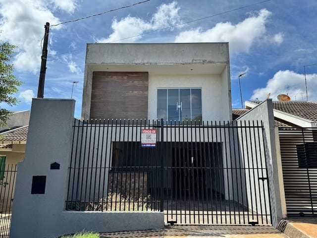 Foto do Sobrado - Vende ou troca por imóvel de menor valor, lindo Assobradado com Suíte master + 02 quartos, próximo a Faculdade Uningá, no Jardim Sumaré, em Maringá, PR | Wagner Inhesta broker