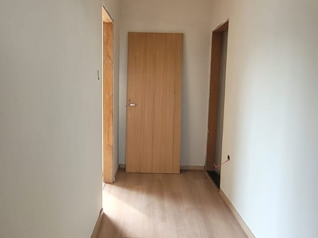 Foto do Sobrado - Vende ou troca por imóvel de menor valor, lindo Assobradado com Suíte master + 02 quartos, próximo a Faculdade Uningá, no Jardim Sumaré, em Maringá, PR | Wagner Inhesta broker