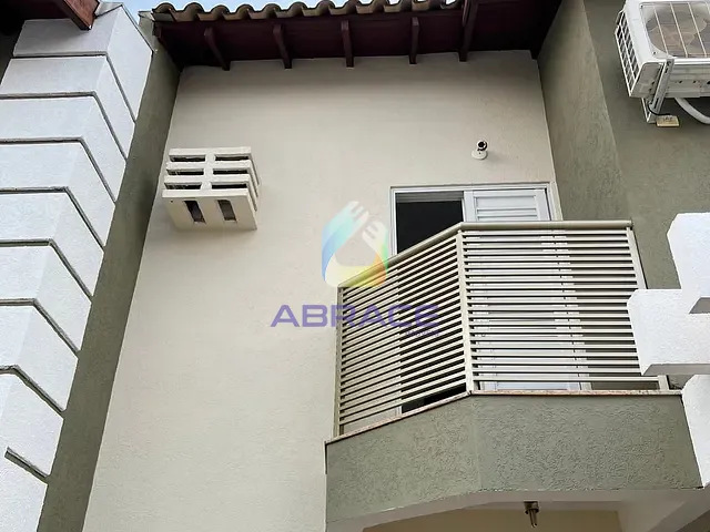 Sobrado com 60m² 2 quartos e 1 banheiro, para alugar, no bairro Vila Ipiranga em Campo Grande