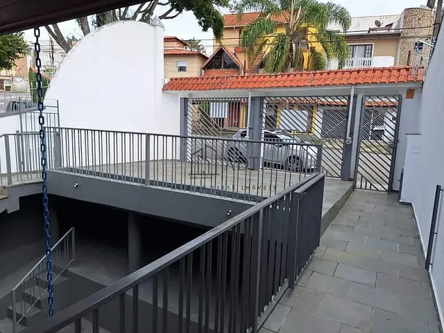 Sobrado 4 quartos e 3 banheiros, à venda, no bairro Alto Ipiranga em Mogi das Cruzes
