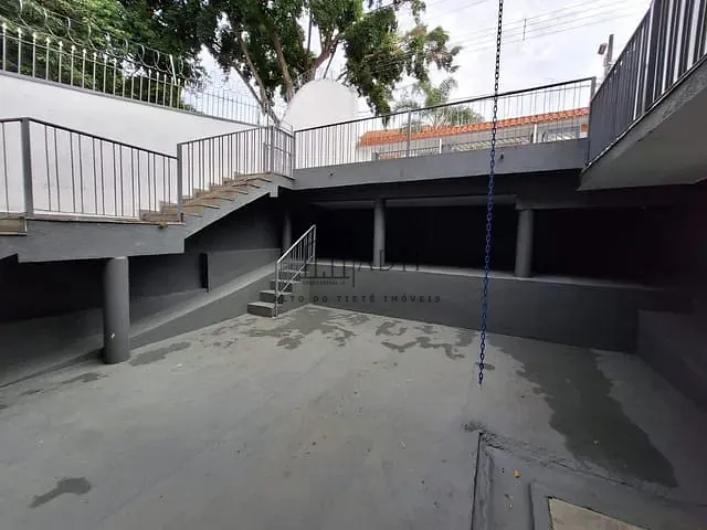Sobrado 4 quartos e 3 banheiros, à venda, no bairro Alto Ipiranga em Mogi das Cruzes