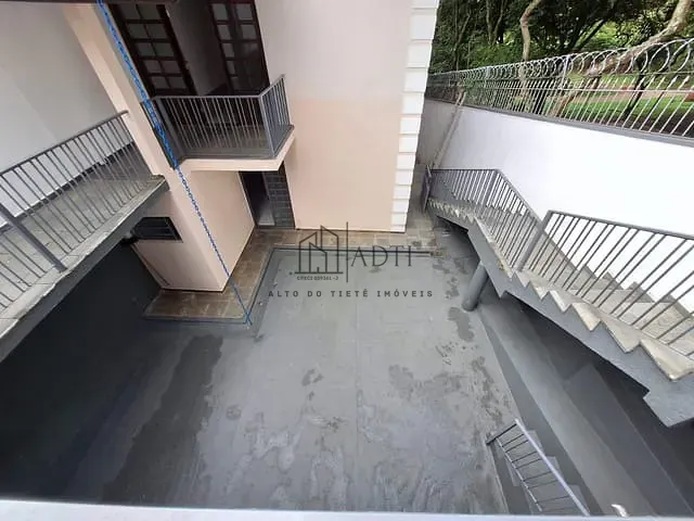 Sobrado 4 quartos e 3 banheiros, à venda, no bairro Alto Ipiranga em Mogi das Cruzes