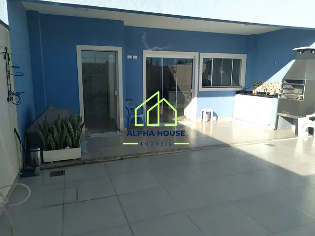 Sobrado com 198m² 5 quartos e 4 banheiros, à venda, no bairro Condomínio Residencial e Comercial Laguna em Pindamonhangaba
