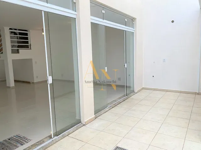 Sobrado com 162m² 3 quartos e 4 banheiros, à venda, no bairro Vila Gumercindo em São Paulo
