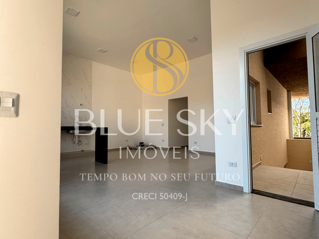 Sobrado com 182m² 2 quartos e 3 banheiros, à venda, no bairro Nova Cerejeira em Atibaia