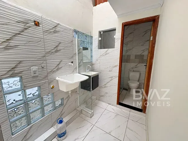 Sobrado 2 quartos e 1 banheiro, para alugar, no bairro Jardim Flamboyant em Cabo Frio