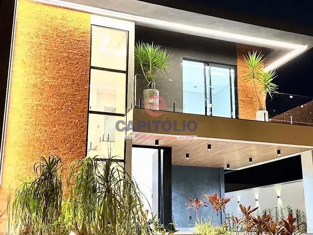 Sobrado com 352m² 3 quartos e 5 banheiros, à venda, no bairro Jardins Barcelona em Senador Canedo
