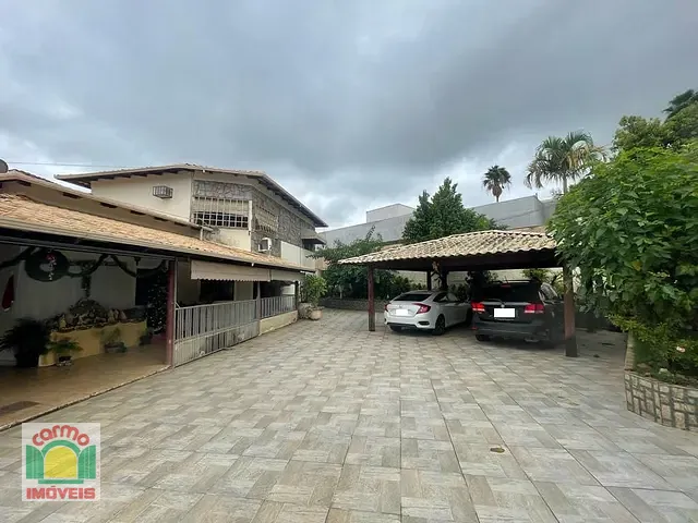 Sobrado com 980m² 4 quartos e 5 banheiros, à venda, no bairro Anápolis City em Anápolis