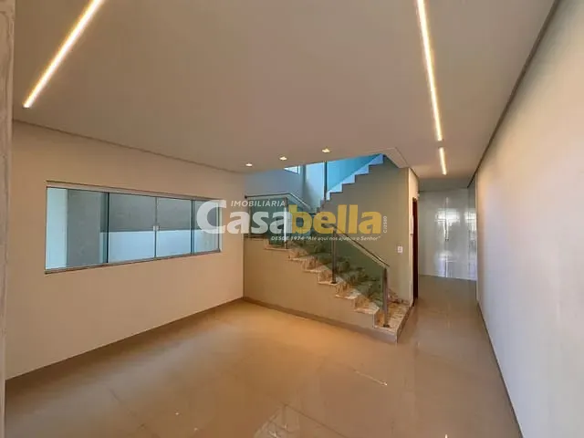Sobrado com 166m² 3 quartos e 4 banheiros, à venda, no bairro Cardoso Continuação em Aparecida de Goiânia