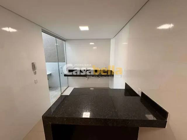 Sobrado com 166m² 3 quartos e 4 banheiros, à venda, no bairro Cardoso Continuação em Aparecida de Goiânia