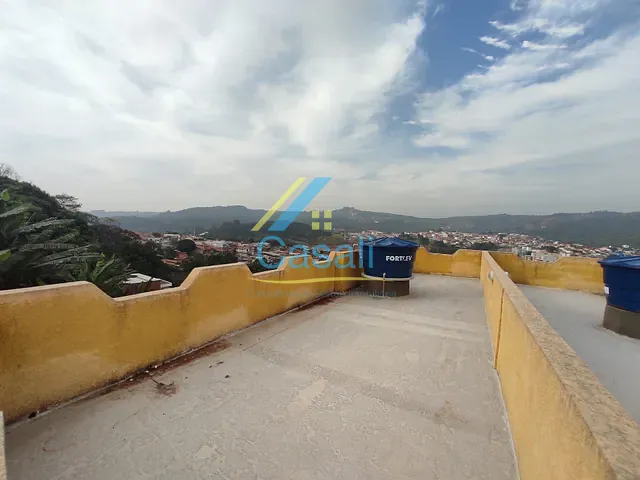 Sobrado com 128m² 2 quartos e 2 banheiros, à venda, no bairro Jardim Boa Vista em São Roque