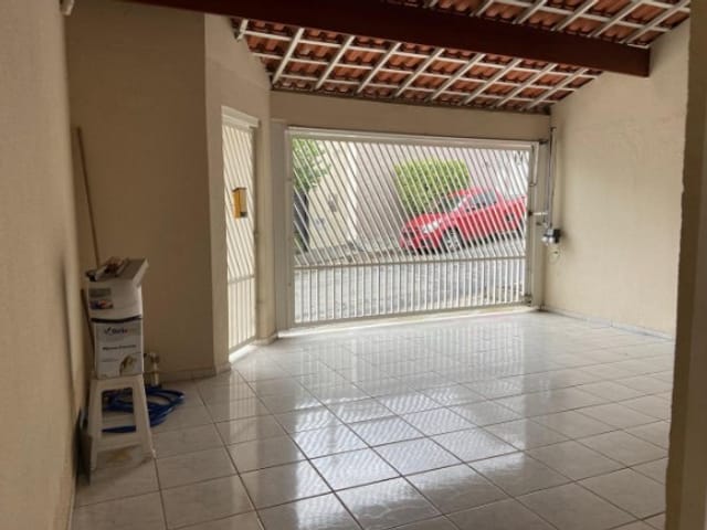 Sobrado com 156m² 2 quartos e 2 banheiros, à venda, no bairro Chácara Jafet em Mogi das Cruzes