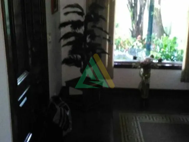 Sobrado com 500m² 4 quartos e 3 banheiros, à venda, no bairro Jardim Longatto em Mogi Mirim