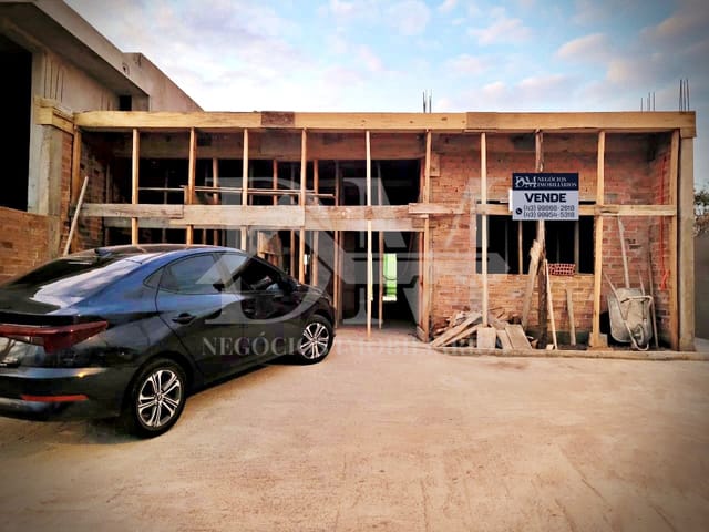 Sobrado 5 quartos e 5 banheiros, à venda, no bairro Passo Velho em Jaguariaíva