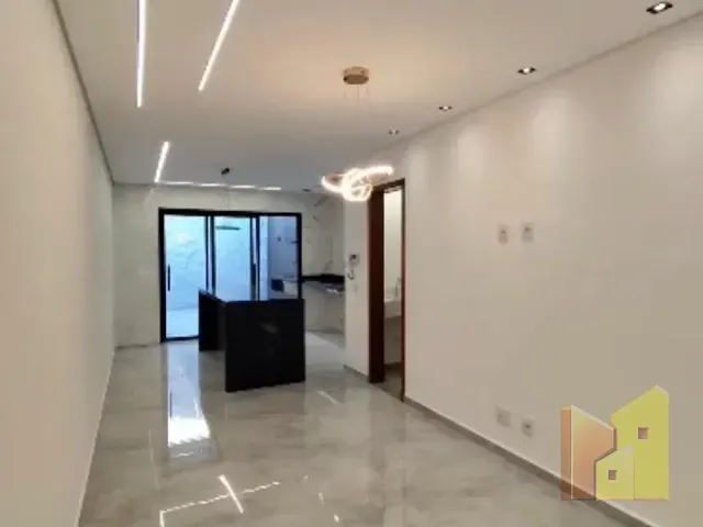 Sobrado 3 quartos e 4 banheiros, à venda, no bairro Vila Verde em São Paulo