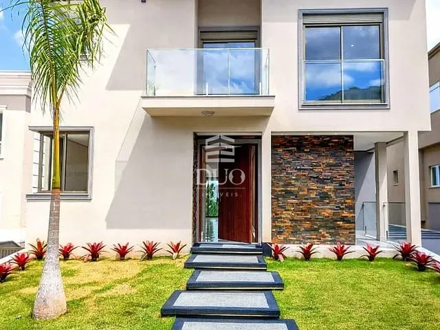 Sobrado com 532m² 4 quartos e 2 banheiros, à venda, no bairro Tamboré em Barueri