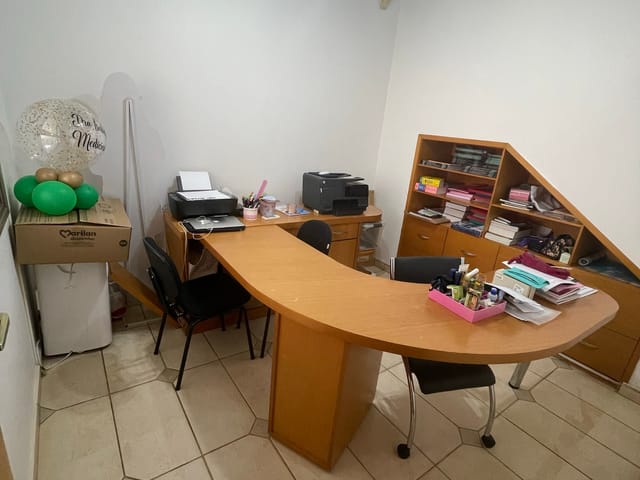 Sobrado com 450m² 4 quartos e 3 banheiros, à venda, no bairro Jd. Aclimação em São José do Rio Preto