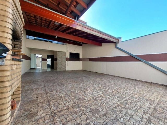 Sobrado com 150m² 3 quartos e 1 banheiro, à venda, no bairro Parque Residencial Jaguari em Americana