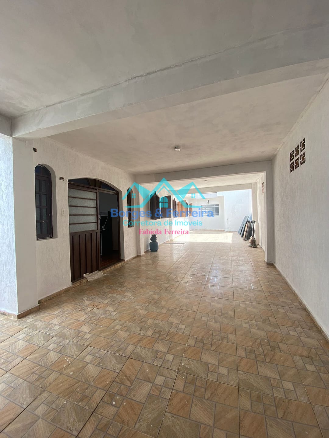 Sobrado, 3 quartos, 358 m² - Foto 1