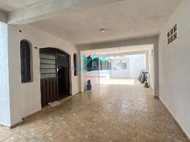 Sobrado com 358m² 3 quartos e 4 banheiros, à venda, no bairro Jardim Oriental  em Mairinque