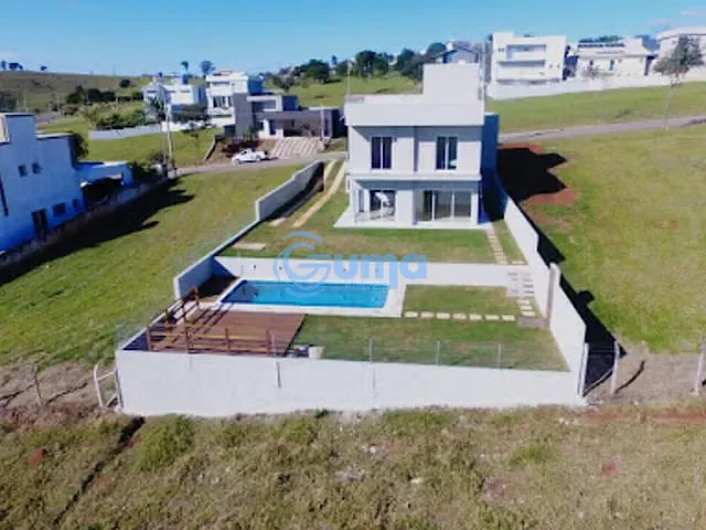 Casa com 600m² 4 quartos e 4 banheiros, à venda ou para alugar, no bairro Condomínio Terras de Santa Cruz em Bragança Paulista