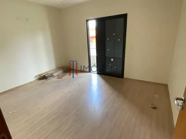 Sobrado com 252m² 3 quartos e 1 banheiro, à venda, no bairro Jardim dos Pinheiros em Atibaia