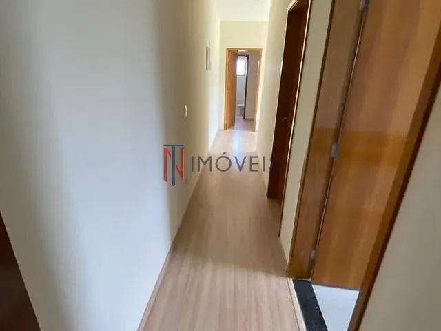 Sobrado com 252m² 3 quartos e 1 banheiro, à venda, no bairro Jardim dos Pinheiros em Atibaia
