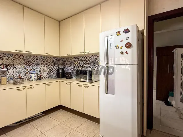 Sobrado com 300m² 4 quartos e 4 banheiros, à venda, no bairro Nova Itanhaém (Praia) em Itanhaém