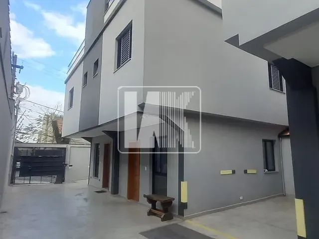 Sobrado com 85m², à venda, no bairro Vila Pires em Santo André