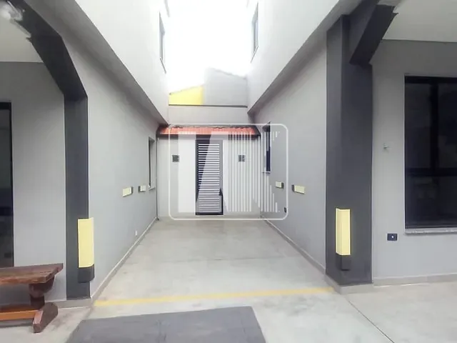 Sobrado com 85m², à venda, no bairro Vila Pires em Santo André