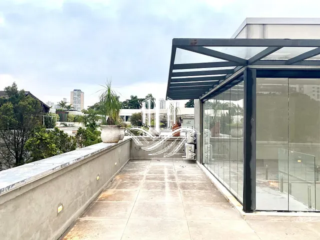 Sobrado com 400m² 3 quartos e 5 banheiros, à venda, no bairro Brooklin Paulista em São Paulo
