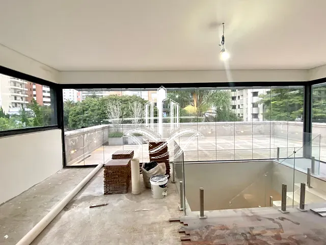 Sobrado com 400m² 3 quartos e 5 banheiros, à venda, no bairro Brooklin Paulista em São Paulo