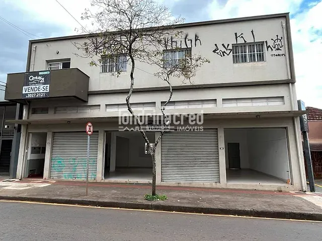 Sobrado com 456m², à venda, no bairro Centro em Londrina