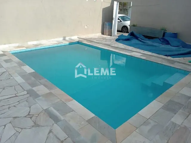 Sobrado com 285m² 3 quartos e 3 banheiros, à venda, no bairro Vila Carvalho em Mococa