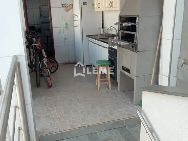 Sobrado com 285m² 3 quartos e 3 banheiros, à venda, no bairro Vila Carvalho em Mococa