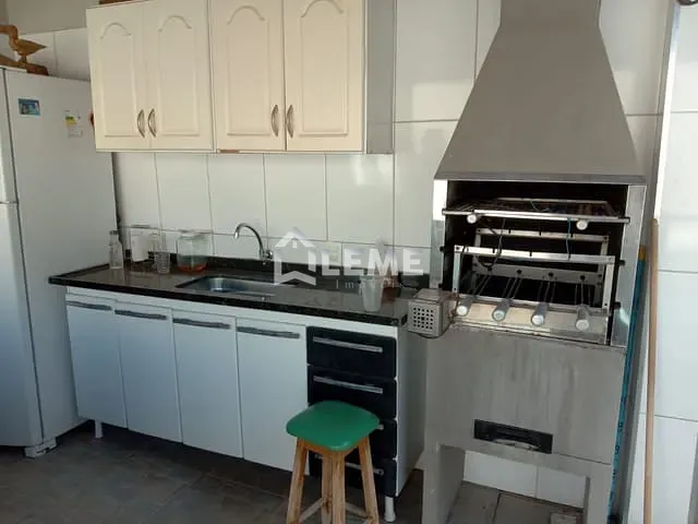 Sobrado com 285m² 3 quartos e 3 banheiros, à venda, no bairro Vila Carvalho em Mococa