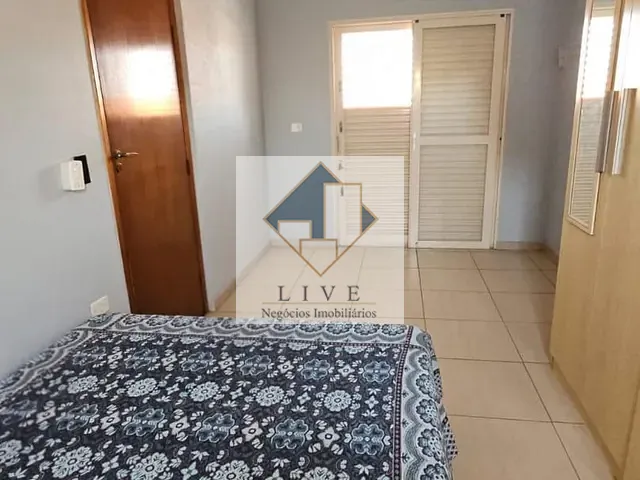 Sobrado com 160m² 2 quartos e 2 banheiros, à venda, no bairro Jardim Santa Rita I em Nova Odessa