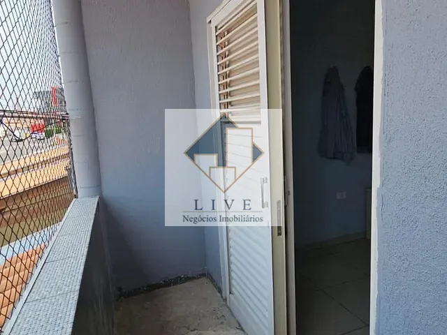 Sobrado com 160m² 2 quartos e 2 banheiros, à venda, no bairro Jardim Santa Rita I em Nova Odessa