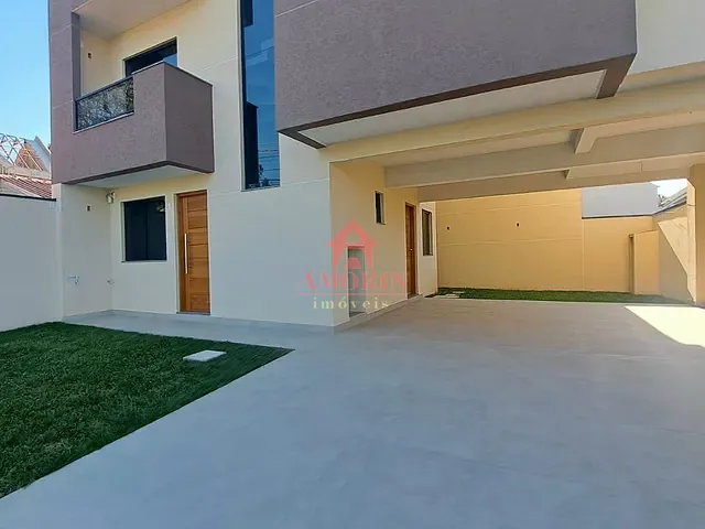 Sobrado com 147m² 3 quartos e 4 banheiros, à venda, no bairro Santa Felicidade em Curitiba