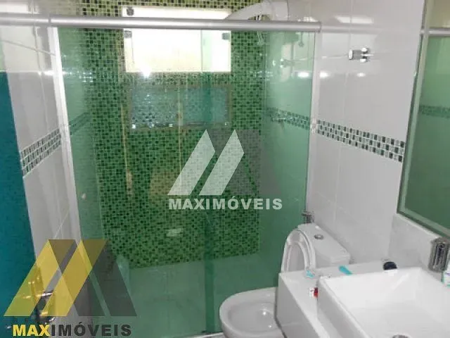 Sobrado com 360m² 3 quartos e 3 banheiros, à venda, no bairro Centro em Araçuaí